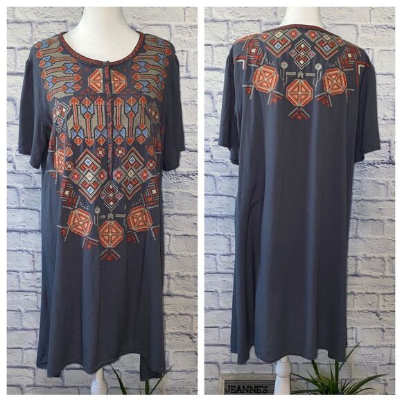 Andree’ by Unit Gray Embroidered Dress - Picture 1 of 11